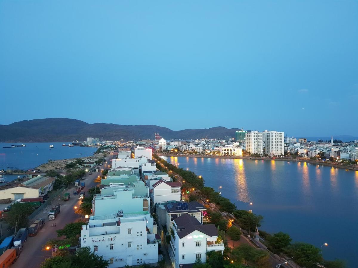 Thanh Van Hotel Quy Nhon Exterior foto